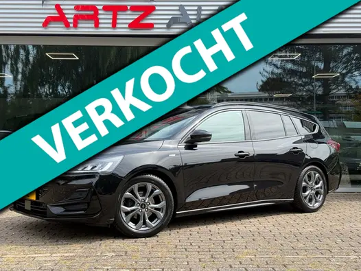 Ford FOCUS Wagon 1.0 EcoBoost Hybrid ST Line l BLIS l Winter pack l ACC l Cam